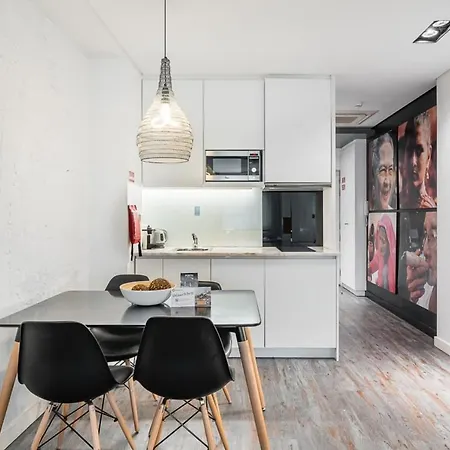 Guestready - A Polished Retreat Near St Catarina Apartment *